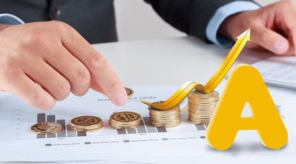 一場交易服務(wù)能力的較量正暗流涌動